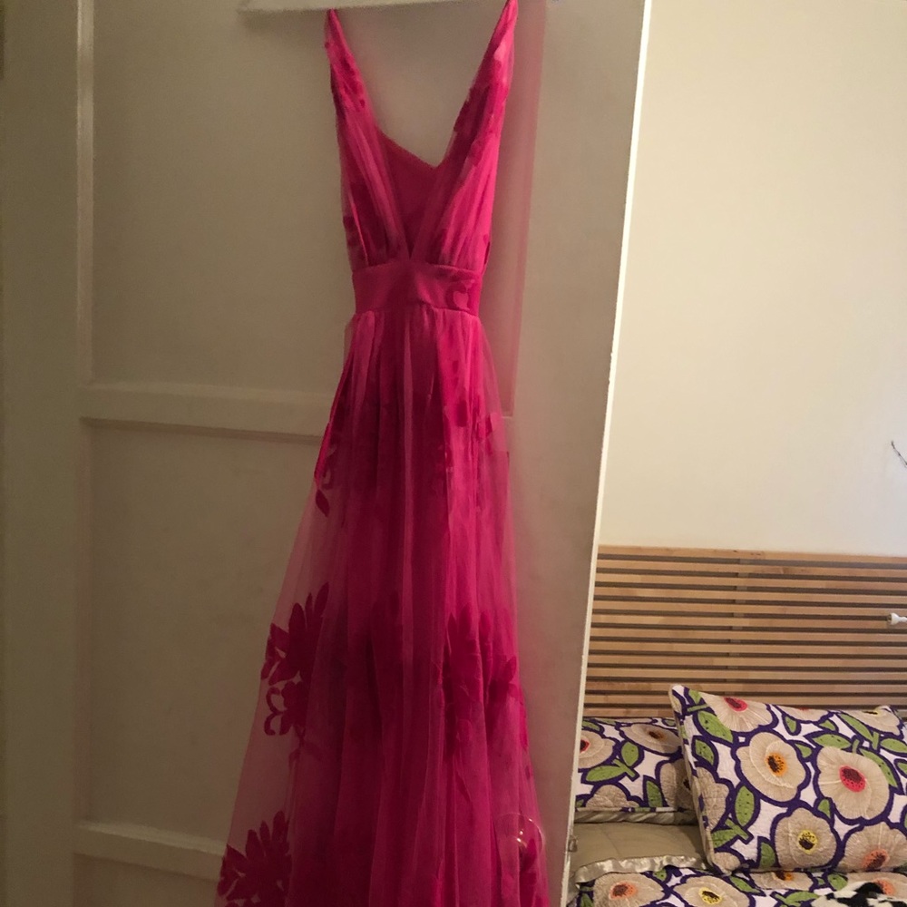 PINK DRESS - Picture 2 of 4